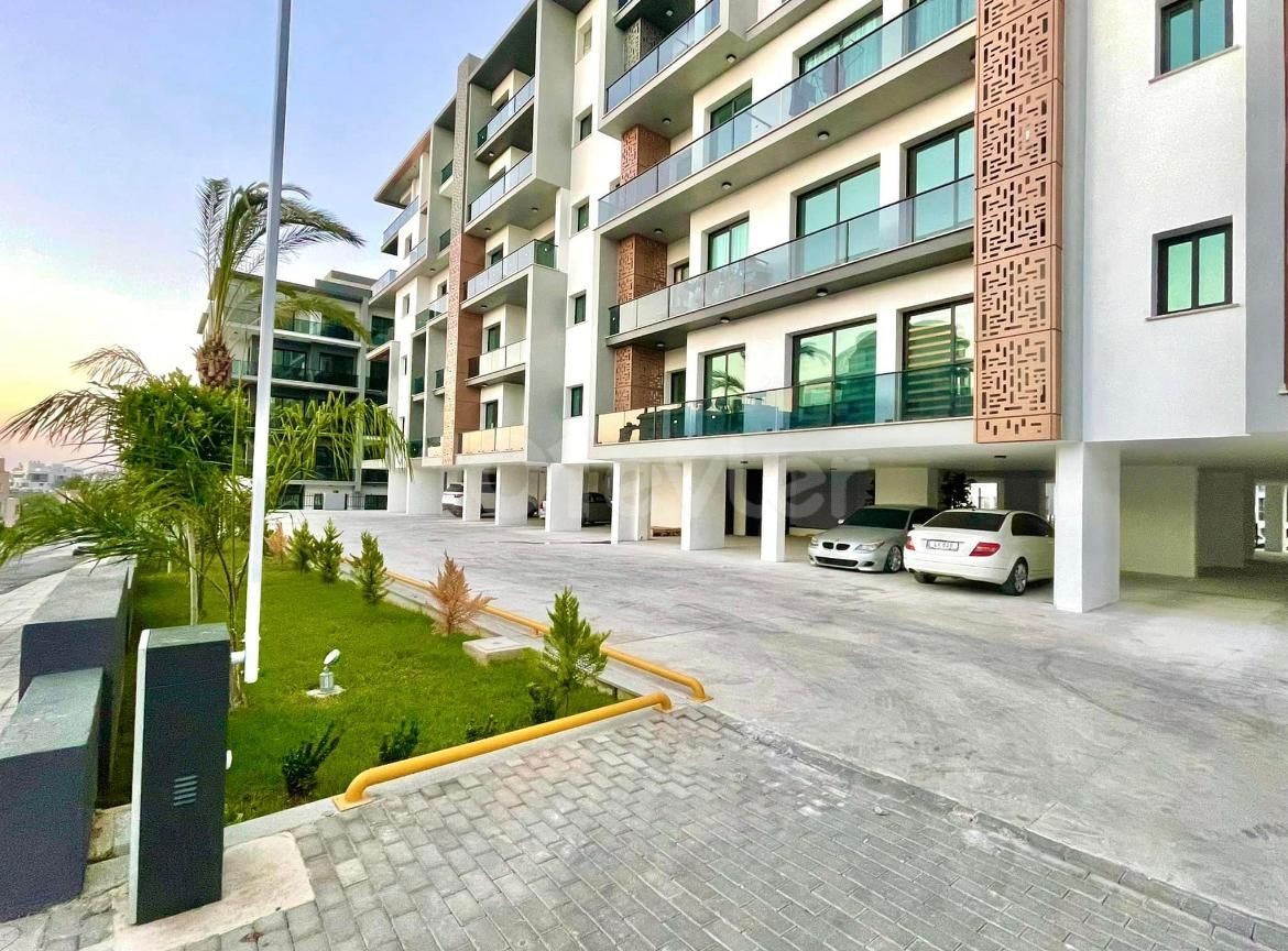 2+ 1 LUXURY APARTMENT FOR SALE WITH 125 m2 EN-SUITE BATHROOM IN THE CENTER OF KYRENIA, CYPRUS ** 