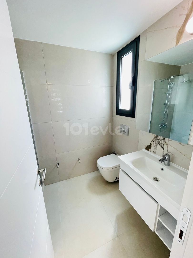 3+1 LUXUSVILLA MIT PRIVATEM POOL IN KYRENIA EDREMIT ** 