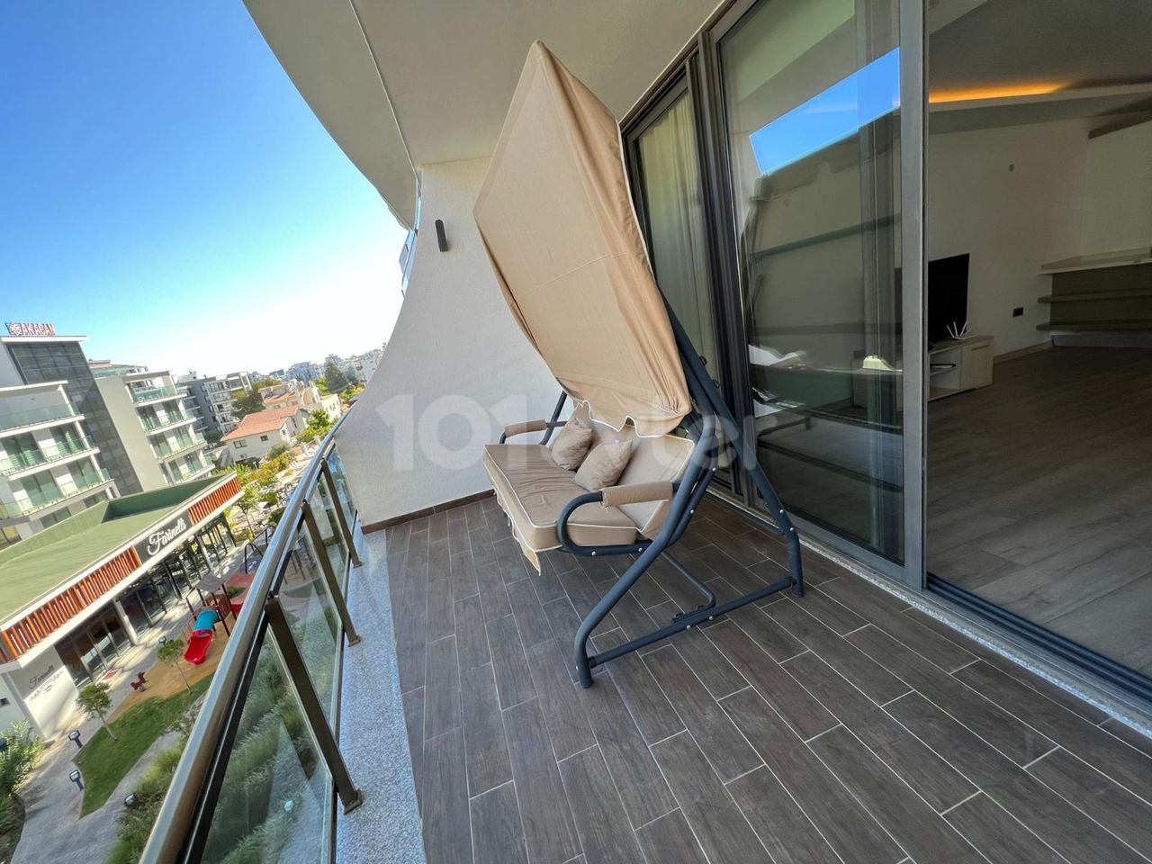 2+1 LUXUS-WOHNUNG ZU VERMIETEN MIT GROßER TERRASSE MIT BLICK AUF DIE BERGE UND DAS MEER IN KYRENIA ZENTRUM DE AKACAN ELEGANCE WEBSITE ** 