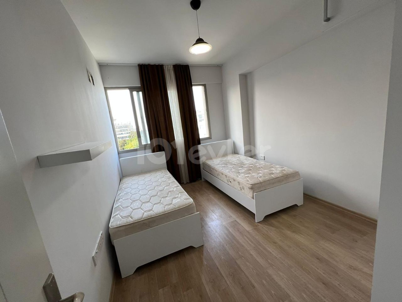 2+1 WOHNUNG ZU VERMIETEN IM ZYPERN GIRNE CENTER