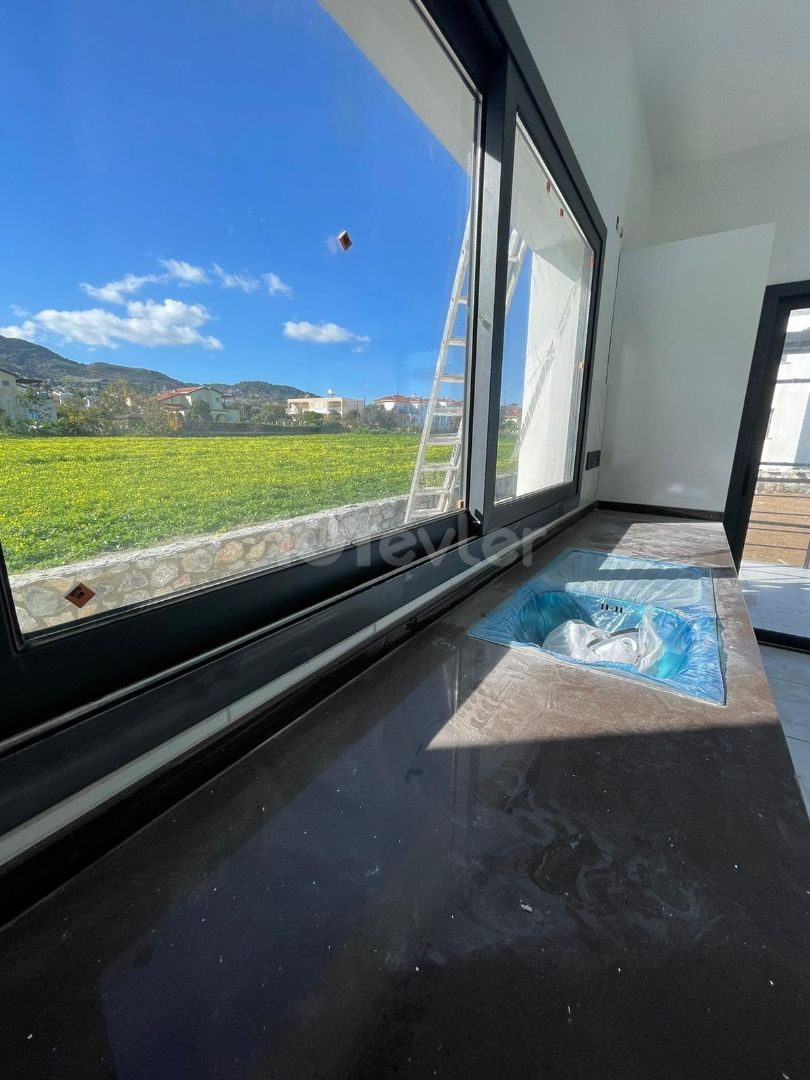 4+1 VILLA FOR SALE IN CYPRUS GIRNE LAPTA