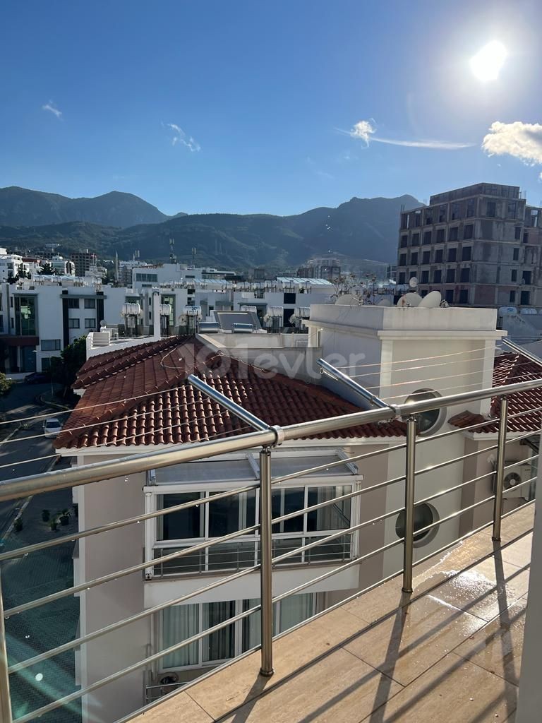 Flat For Sale in Girne Merkez, Kyrenia