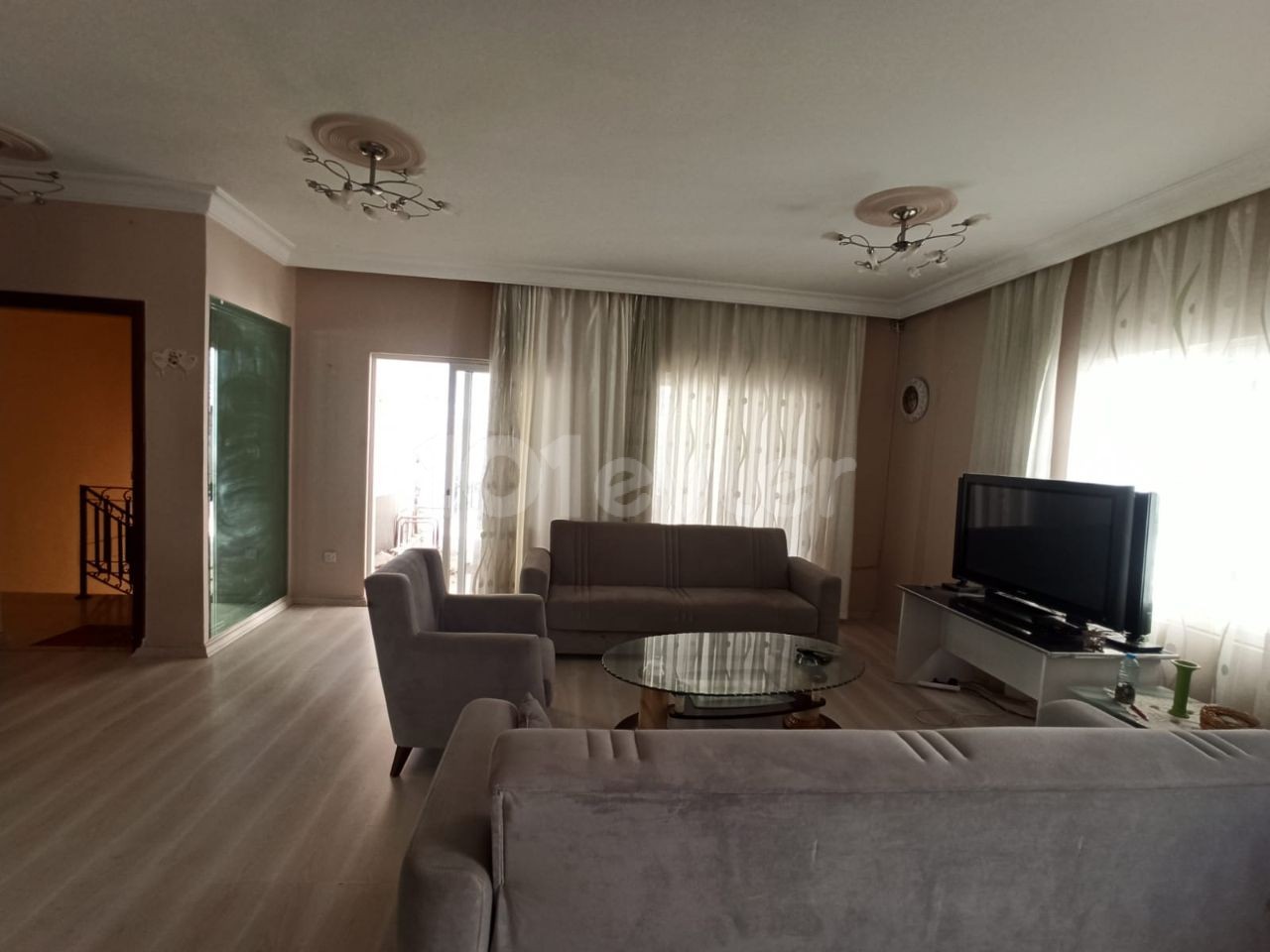 Flat For Sale in Girne Merkez, Kyrenia