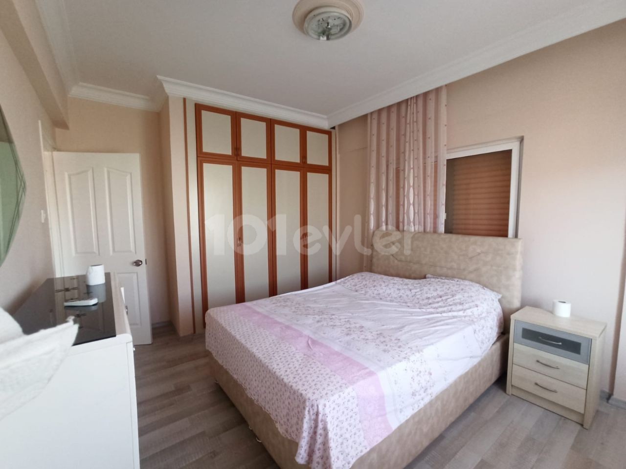 Flat For Sale in Girne Merkez, Kyrenia