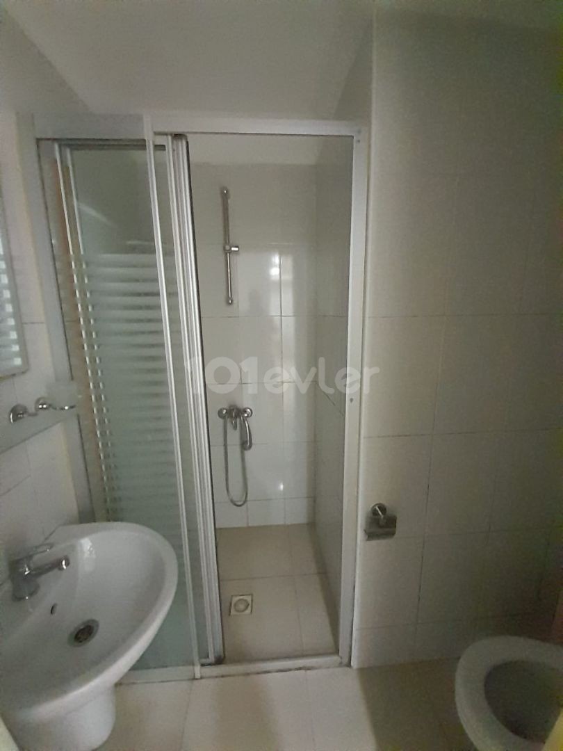 Flat To Rent in Girne Merkez, Kyrenia