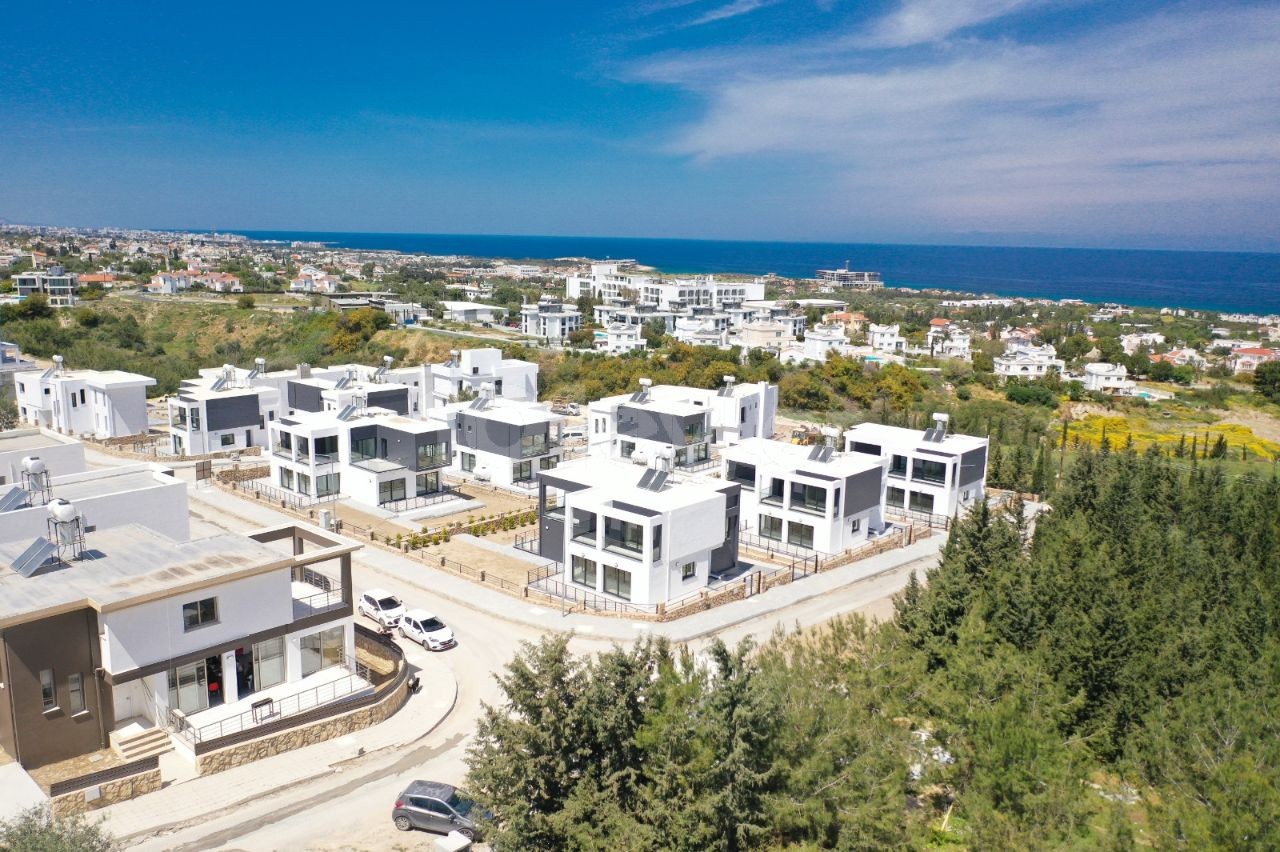 3+1 MOUNTAIN AND SEA VIEW MODERN VILLAS FOR SALE IN CYPRUS GIRNE ÇATALKÖY