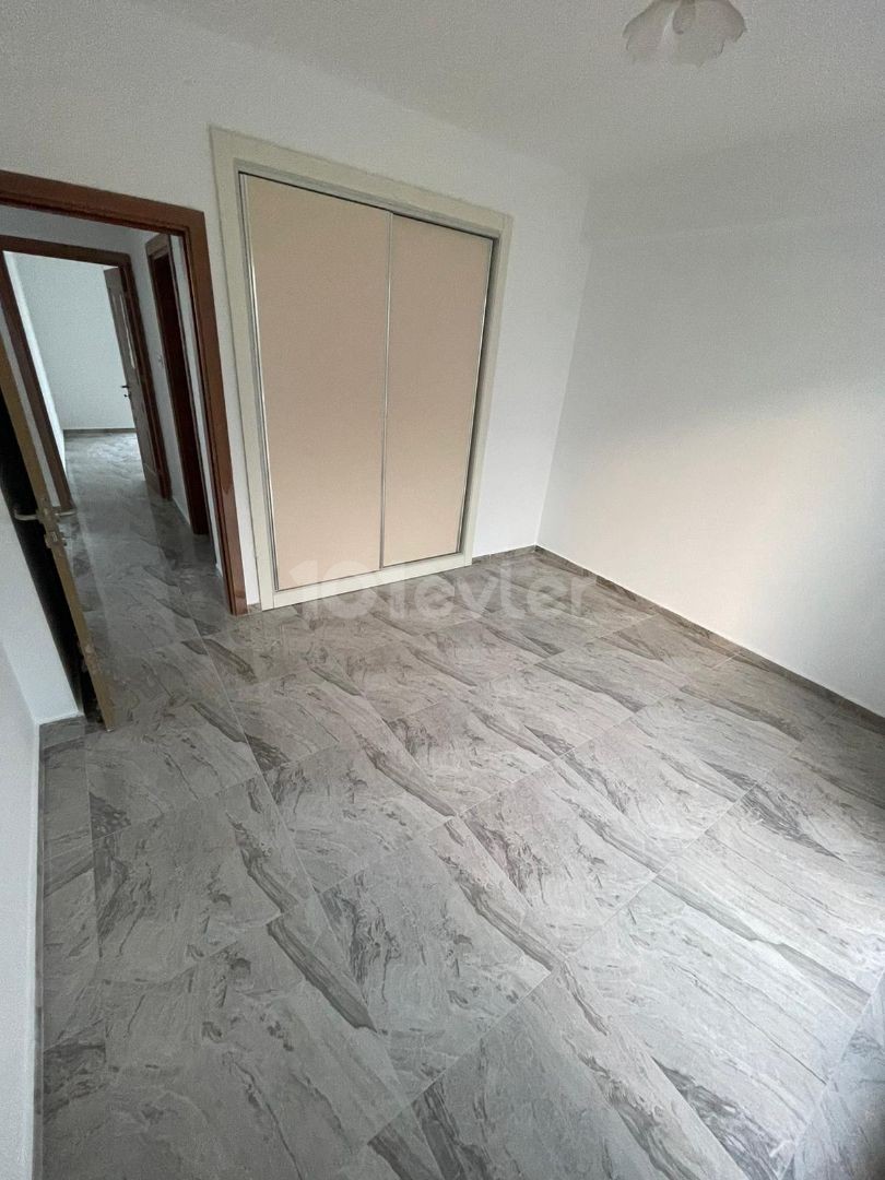 KIBRIS GİRNE ALSANCAK'TA SATILIK 2+1 DAİRE