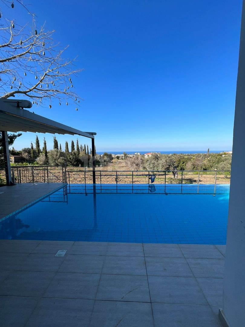 3+1 VILLA MIT PRIVATEM POOL ZU VERKAUFEN IN OZANKOY, ZYPERN GİRNE ** 