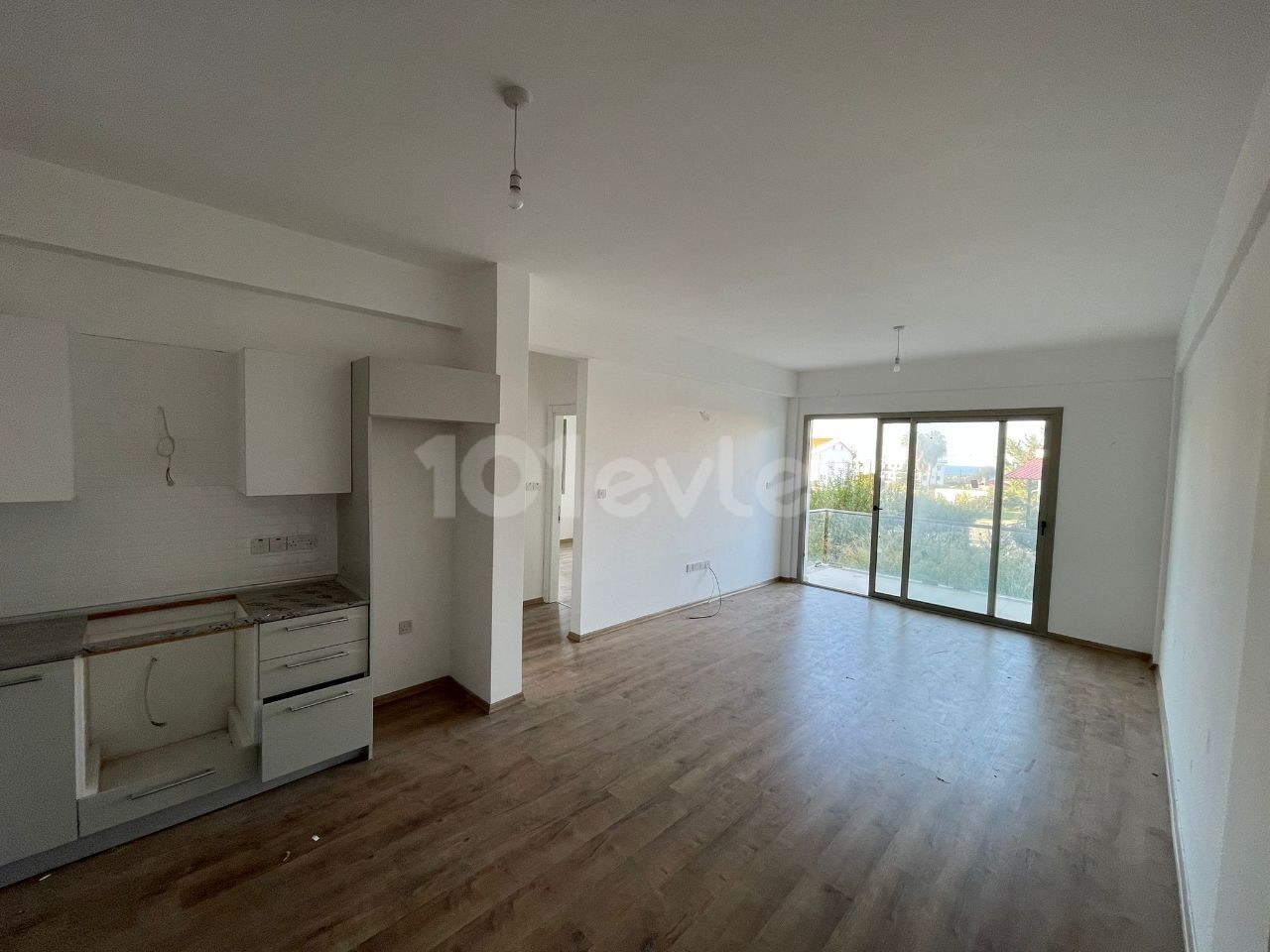 2+1 APARTMENT FOR SALE IN CYPRUS GİRNE LAPTA