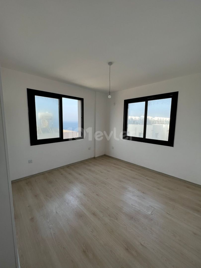 3+1 MOUNTAIN AND SEA VIEW APARTMENT FOR SALE IN CENTRAL CYPRUS GİRNE