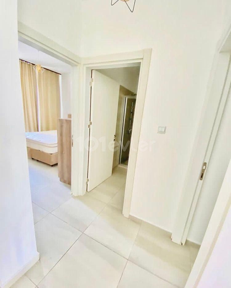 2+1 WOHNUNG ZUR MIETE IN EINER ANLAGE MIT POOL IN DER OLIVENHAINREGION VON GİRNE 