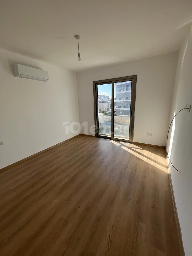 2+1 FLATS FOR SALE IN CYPRUS GIRNE CENTER