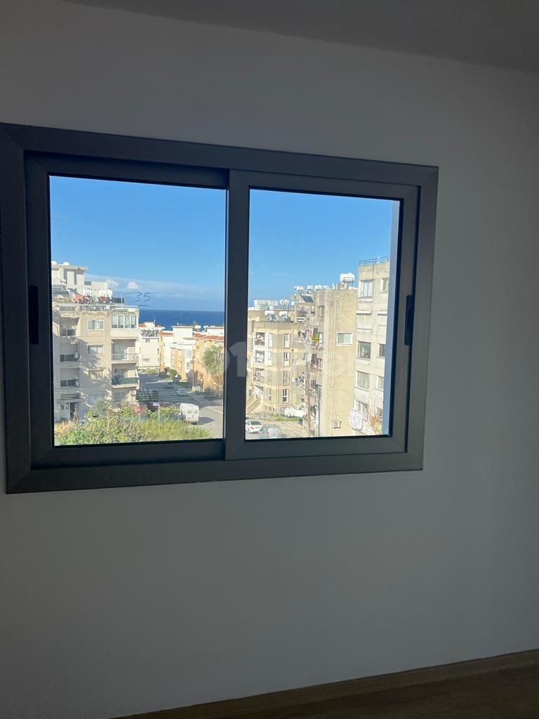 2+1 FLATS FOR SALE IN CYPRUS GIRNE CENTER