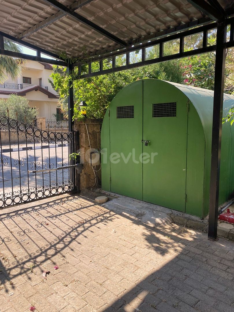 4+1 VILLA WITH PRIVATE POOL AND GARDEN FOR SALE IN ALSANCAK, CYPRUS GIRNE