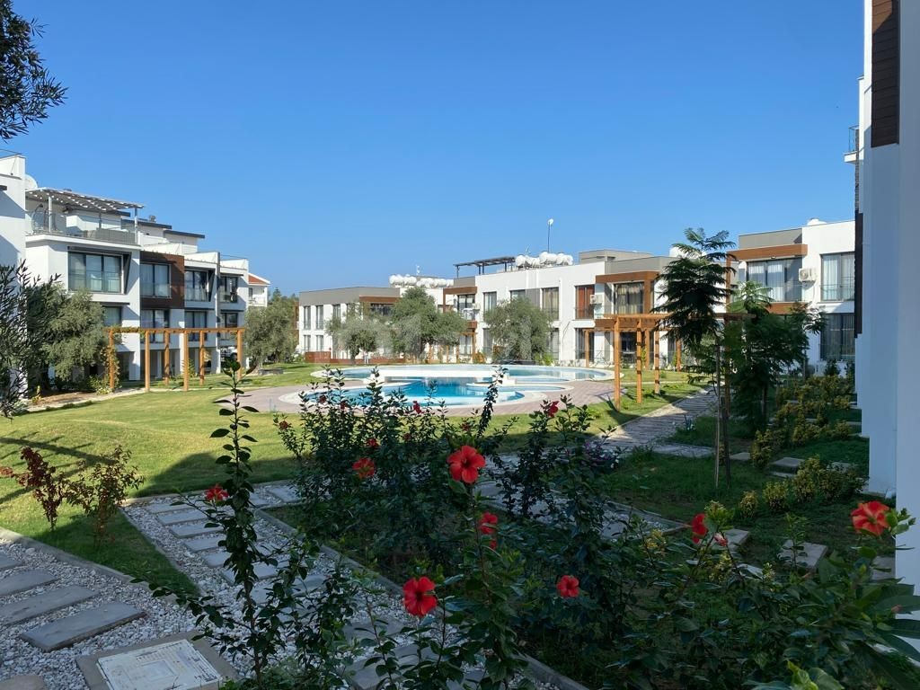 FULLY FURNISHED 3+1 TRIPLEX VILLA FOR SALE IN CYPRUS GIRNE ZEYTİNLİK AREA WITHIN A 3+1 SITE WITH POOL