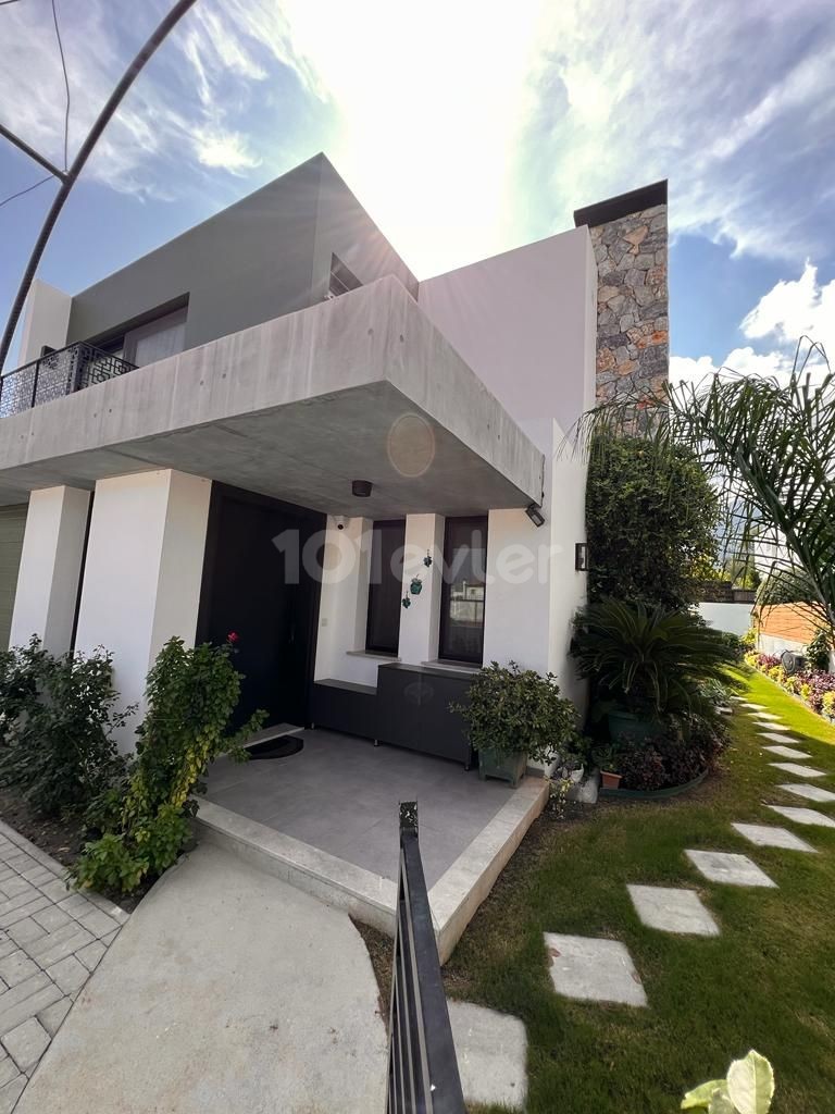 FULLY FURNISHED 3+1 LUXURY VILLA FOR SALE IN CYPRUS GIRNE OLEY GROVE REGION WITH ITS GORGEOUS GARDEN AND LOCATION IN INTEX WITH NATURE