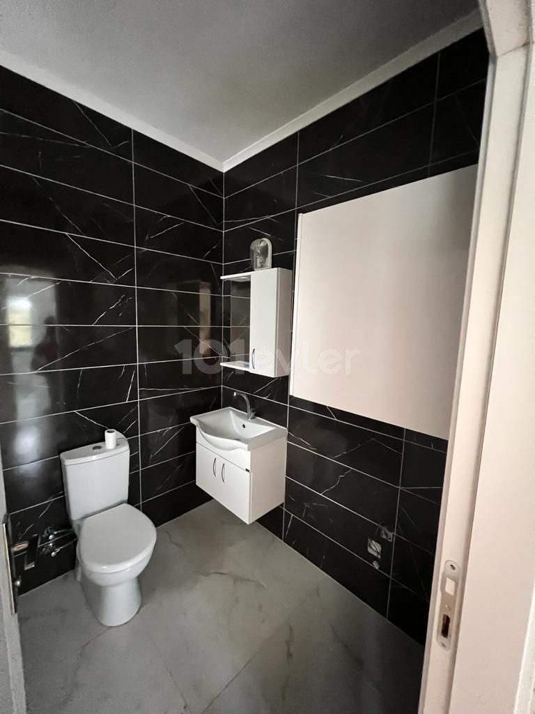 READY TO MOVE IN 3+1 FLAT FOR SALE IN CYPRUS KYRENIA LAPTA REGION