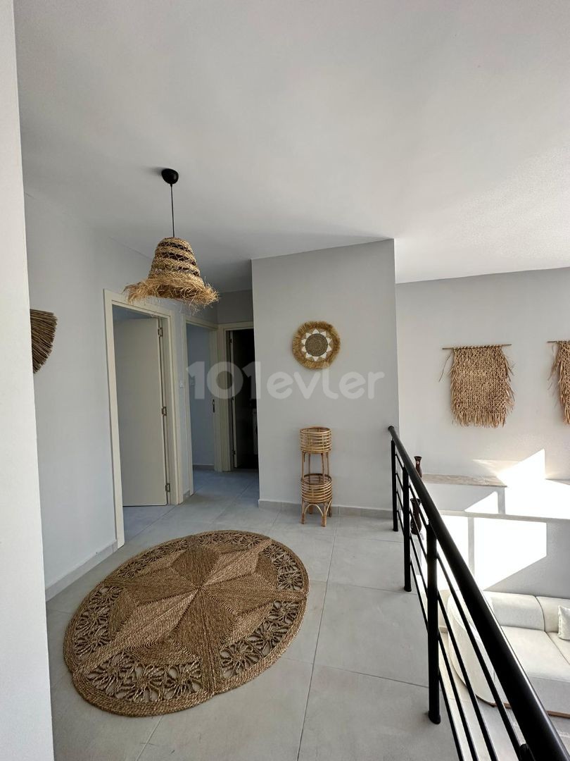 4+1 LUXURY DUPLEX FLAT FOR SALE IN A SITE WITH POOL IN CYPRUS GIRNE ALSANCAK AREA