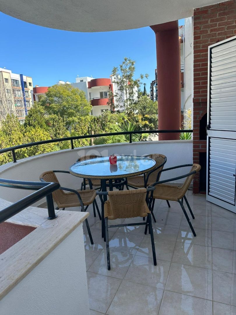 3+1 FLAT FOR RENT IN A SITE WITH POOL IN GIRNE CENTER, CYPRUS