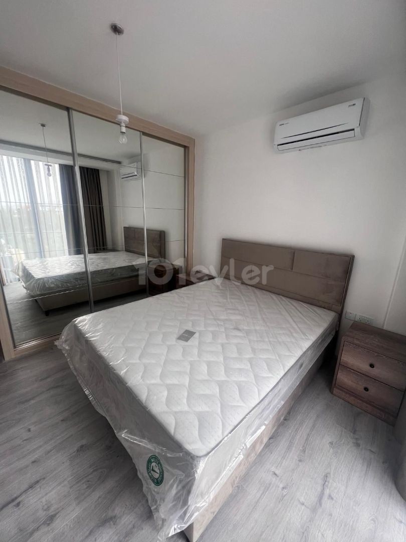 2+1 LUXURY FLAT FOR RENT IN KYRENIA CENTER WITH SEA VIEW AND FULLY FURNISHED