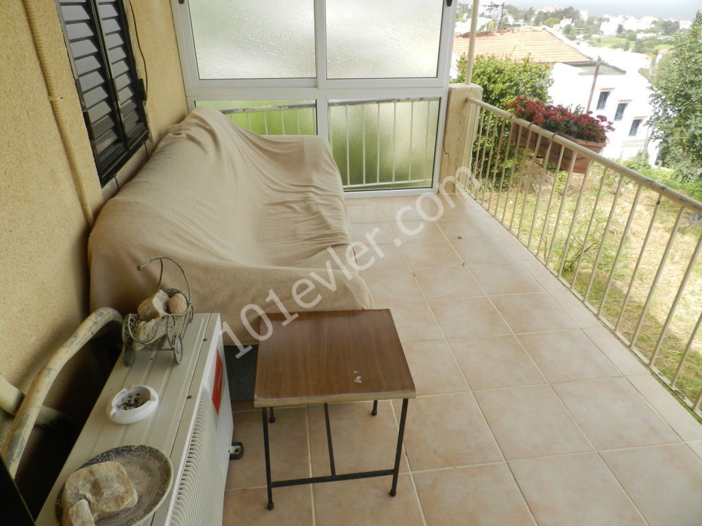 Detached House For Sale in Karşıyaka, Kyrenia