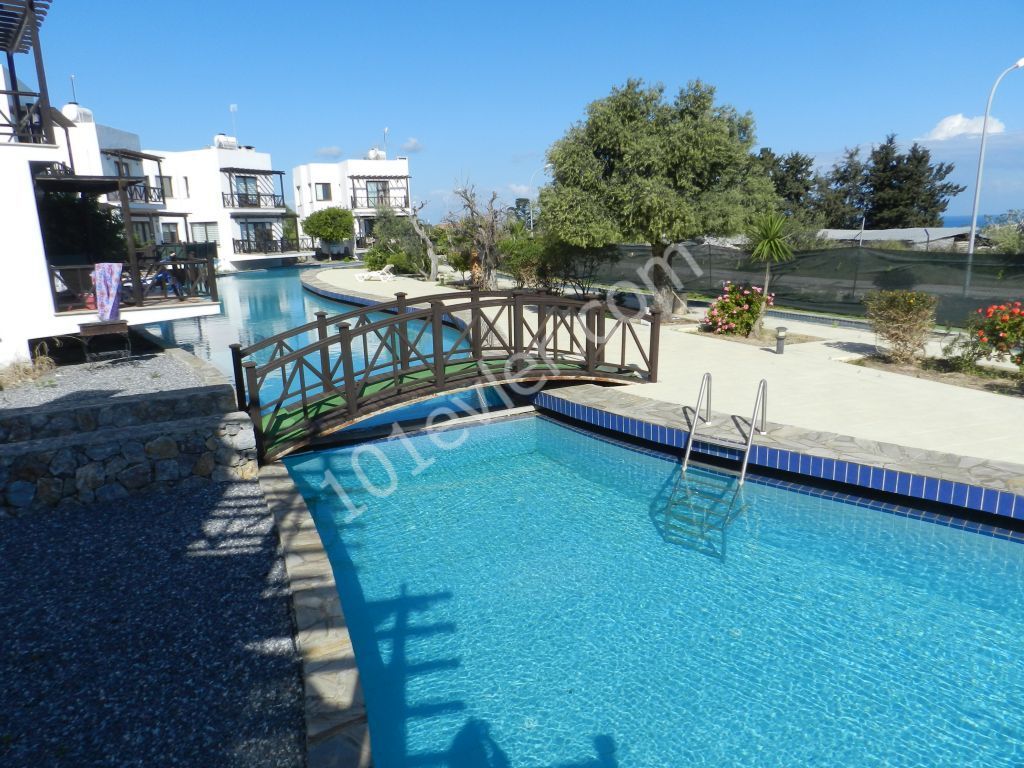 Girne Yeşiltepe,de 3+1 Satılık Villa ( FİLİZ 0533 866 3338 )