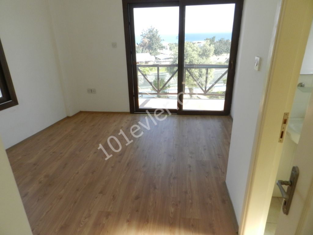 Villa For Sale in Yeşiltepe, Kyrenia