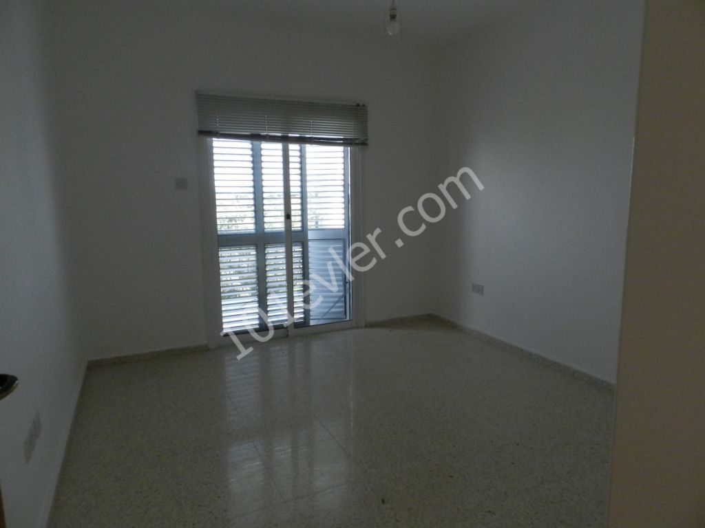 Girne Ozanköyde 3+1 Satılık Villa