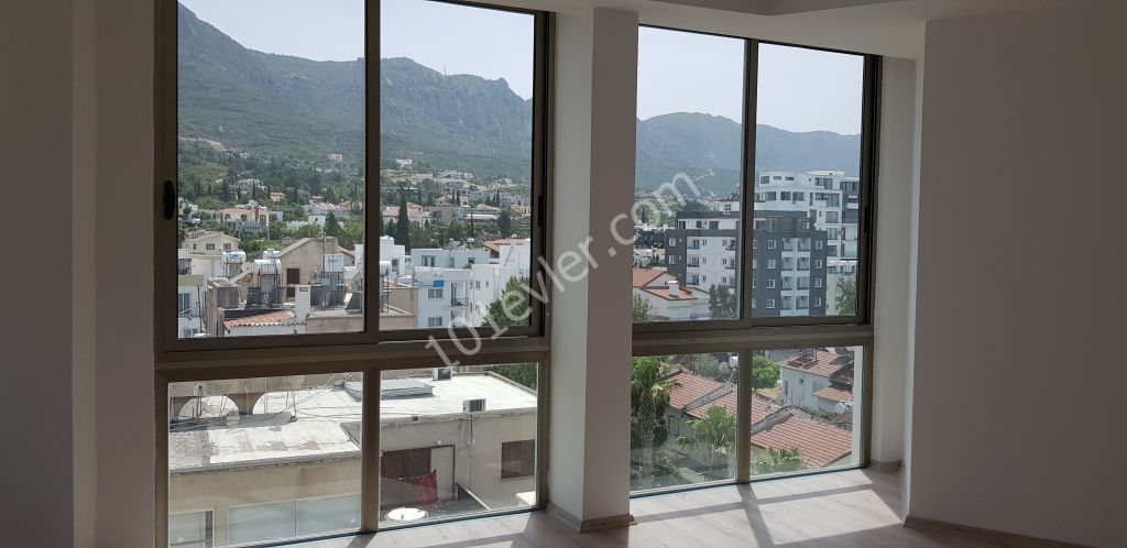 Flat For Sale in Girne Merkez, Kyrenia