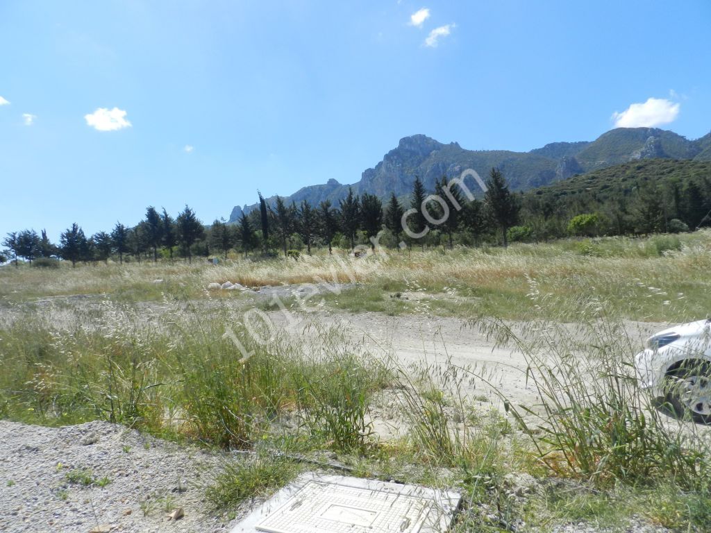 Residential Zoned Plot For Sale in Karmi, Kyrenia