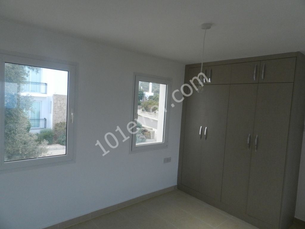 2+1 apartments for sale in Karsiyaka ** 