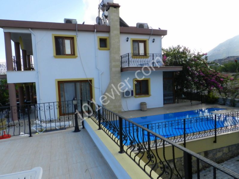 4+1 villas for sale in Çatalköy ** 