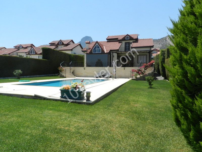 3+1 villas for sale in Çatalköy ** 