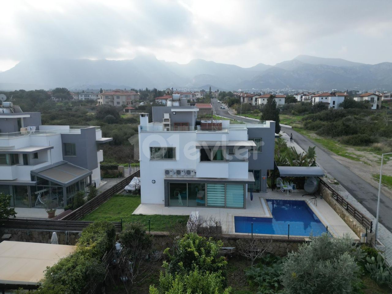 3+1 fully furnished villa for sale in Çatalköy ** 