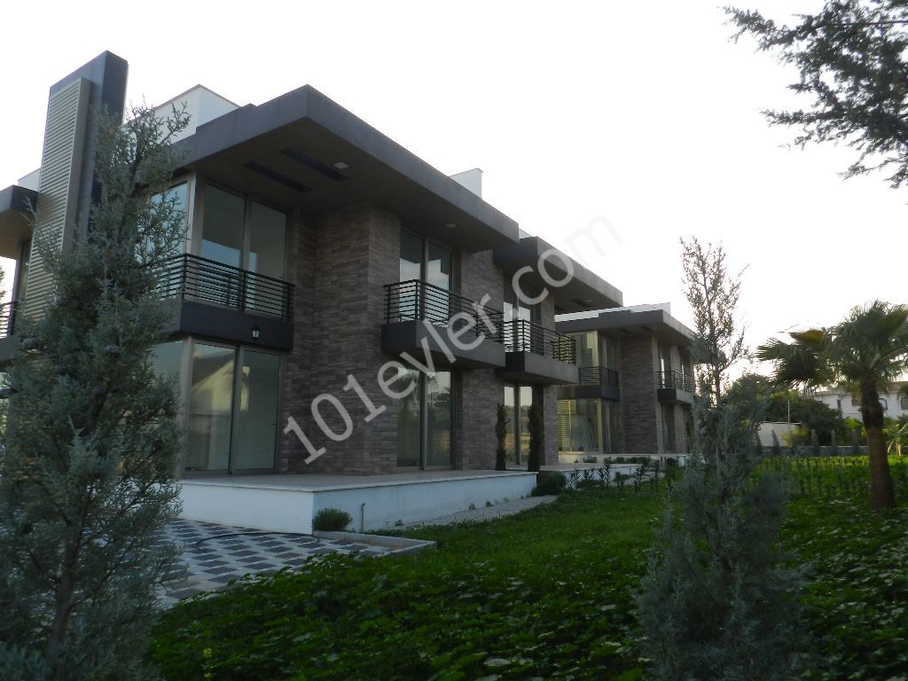 3 +1 twin villas for sale in Alsancak ** 