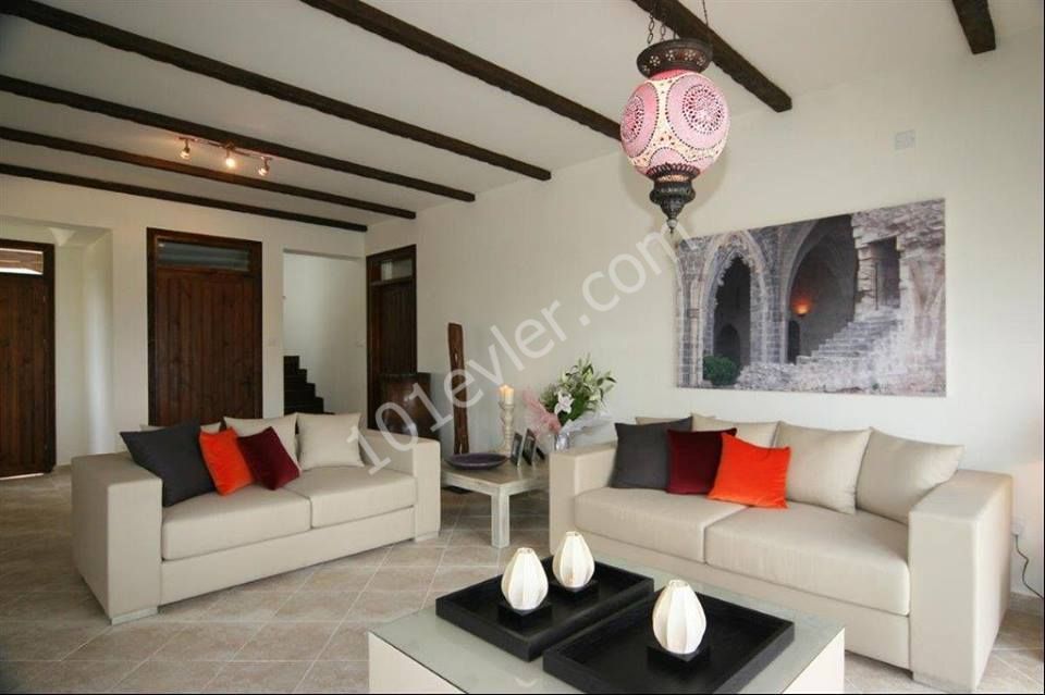 Villa For Sale in Karaağaç, Kyrenia