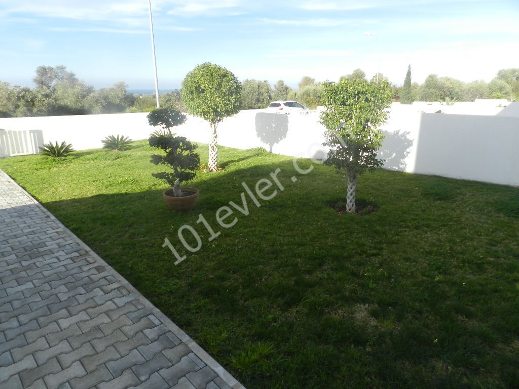 Villa For Sale in Karaoğlanoğlu, Kyrenia