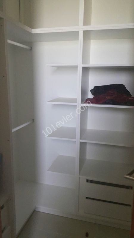 Flat For Sale in Girne Merkez, Kyrenia