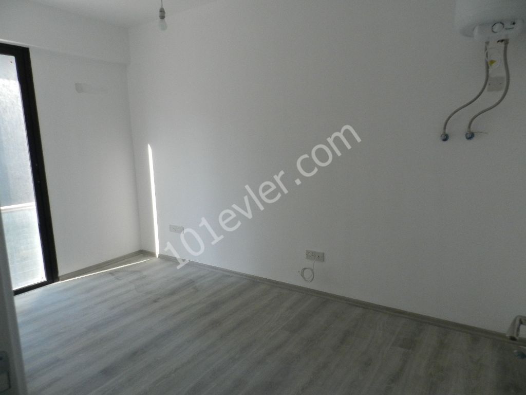 Girne Merkez'de 2+1 Satılık Daire