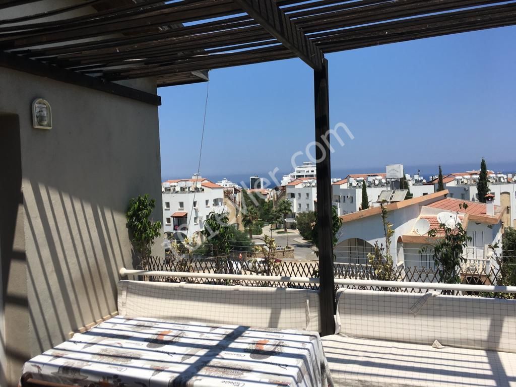 Girne Merkez'de 2+1 Satılık Penthouse