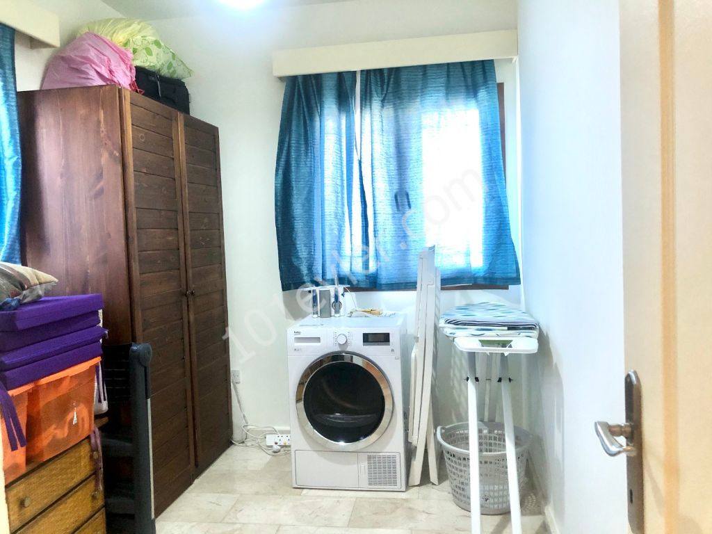 Girne Alsancak,da 4+1 Satılık Villa