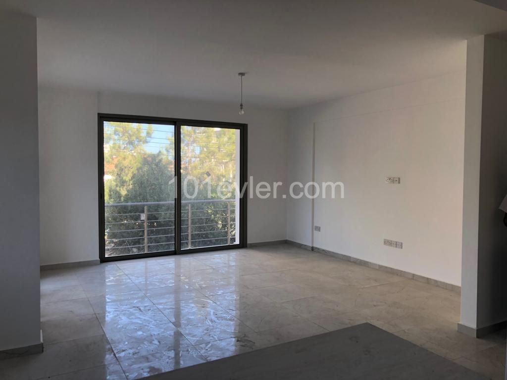 Flat To Rent in Girne Merkez, Kyrenia