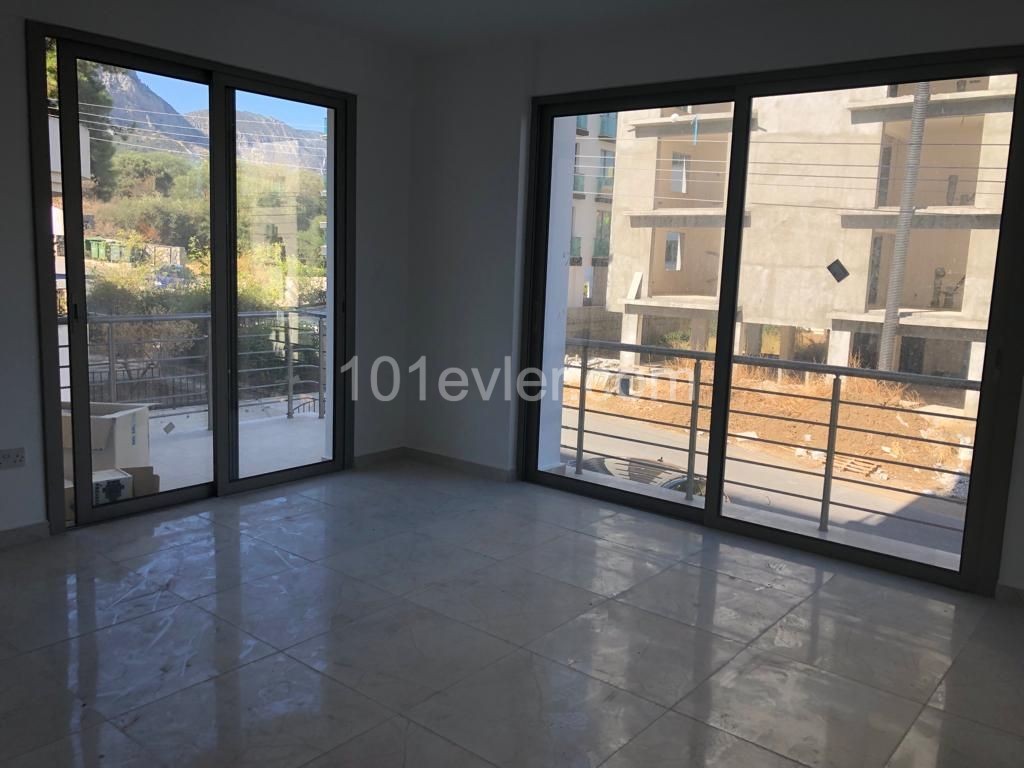 Flat To Rent in Girne Merkez, Kyrenia