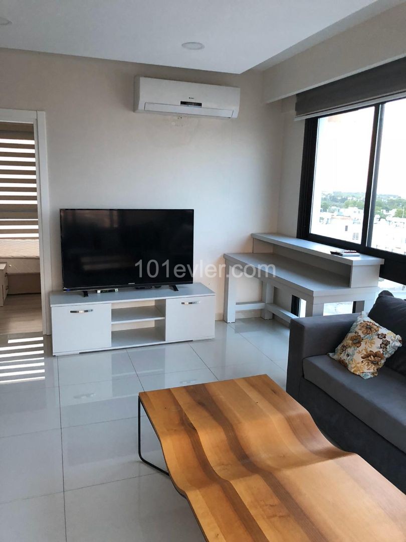 200m2  penthouse eşyalı 120000 stg 