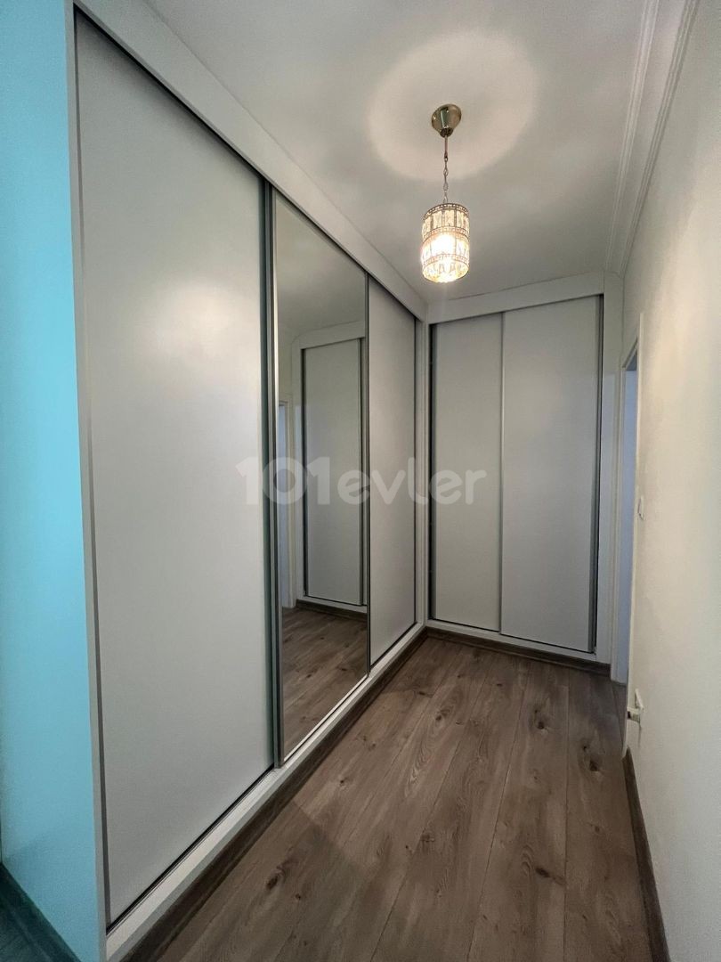 turk koçan girne en ultra lüks penthouse 295m2 ful kat 