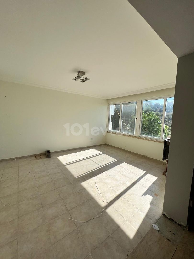 900m2 arsa mükemmel manzara eziç arkasi 5+2 villa