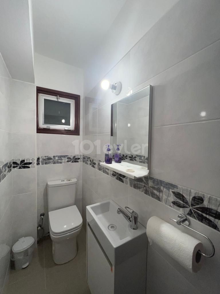 Flat For Sale in Girne Merkez, Kyrenia