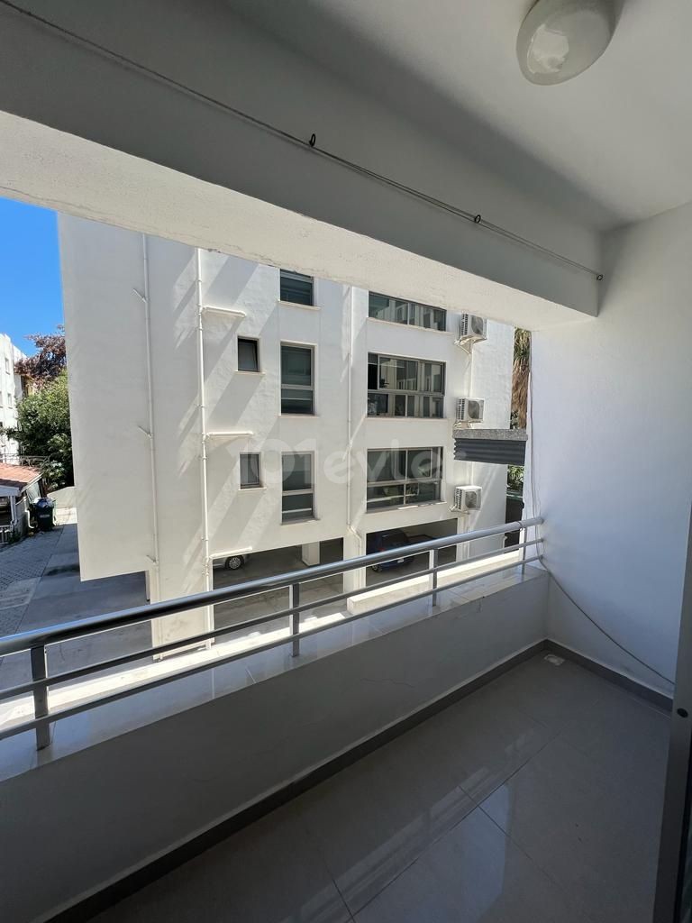 Flat For Sale in Girne Merkez, Kyrenia