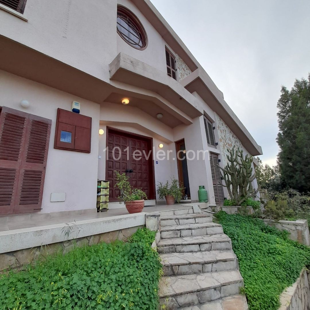 Villas for sale in Yenikent ** 