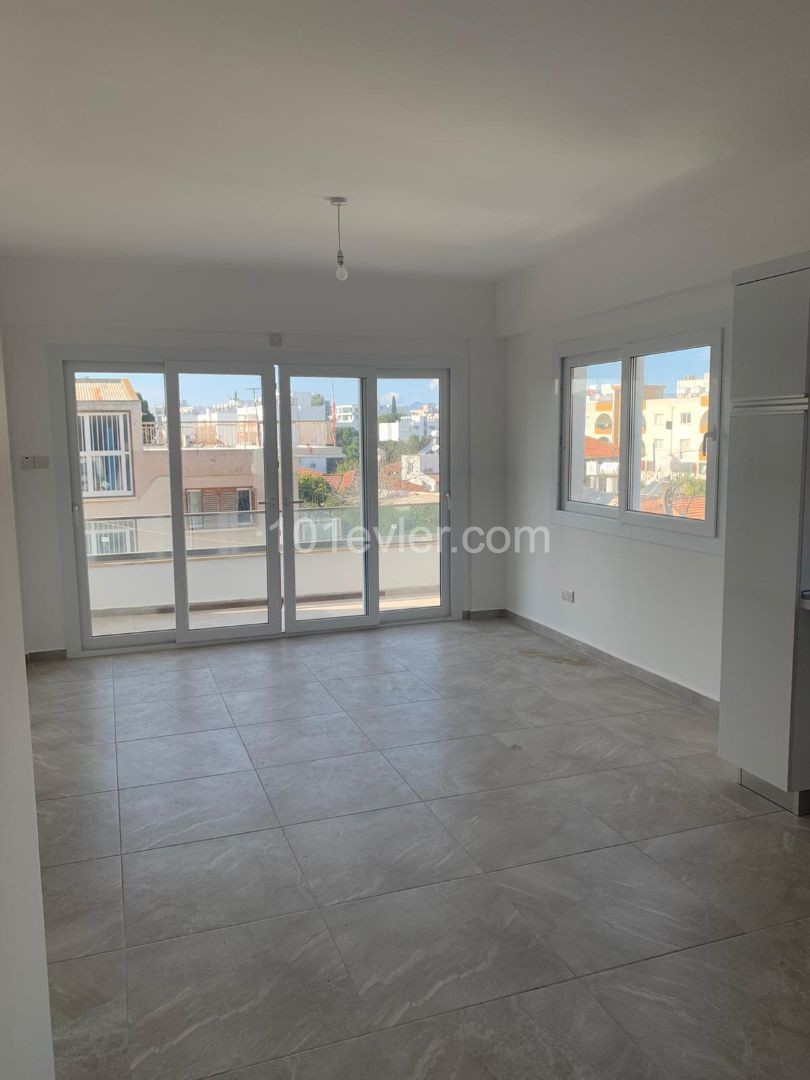 Flat For Sale in Küçük Kaymaklı, Nicosia